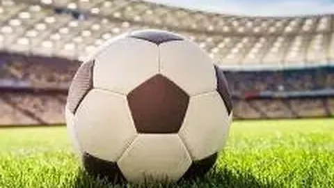 莫兰特赛后遭质疑：疑似向勇士替补席比枪手势引关注